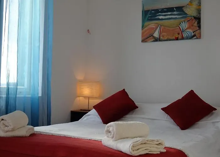 Yellow House Appartamento Traù